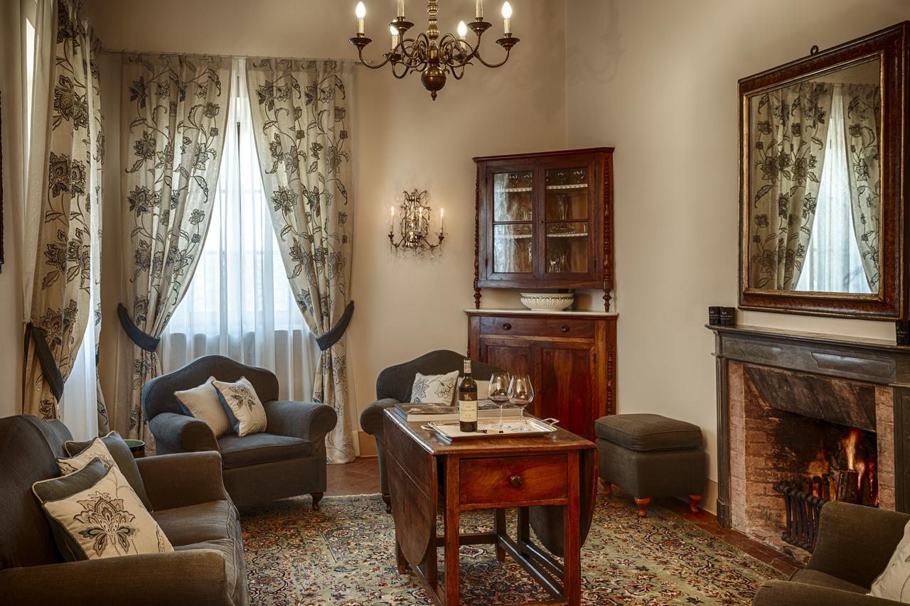 Le Suites Di Castello Di Ama Гайоле-ин-Кьянти Экстерьер фото